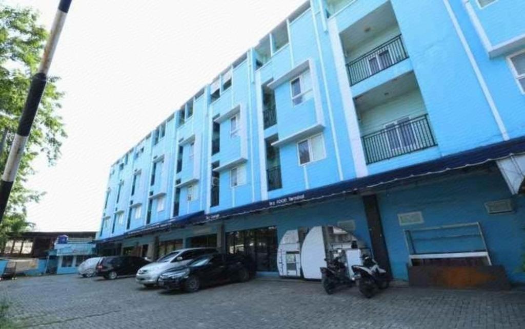 Hotel Reddoorz Near Mandaya Royal Hospital Puri Tangerang Exteriér fotografie